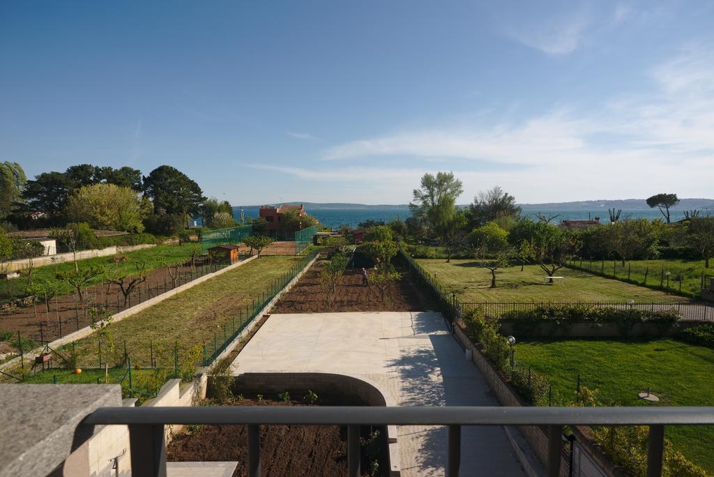 Casa Vacanze I Melograni Trevignano Romano Room photo
